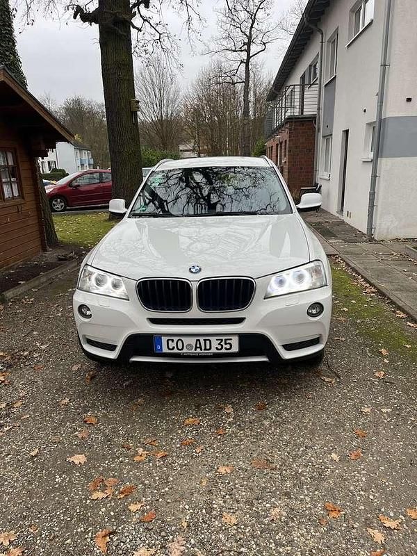 Weiß Gebraucht 2013 BMW X3 Sport Line SUV | 12.900 € (Etwas zu teuer) - Bild 1/4