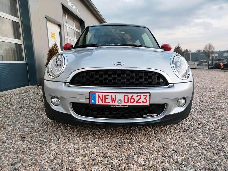 Gebraucht Mini John Cooper Works 210 PS (154 kW) 2009 Silber Kleinwagen