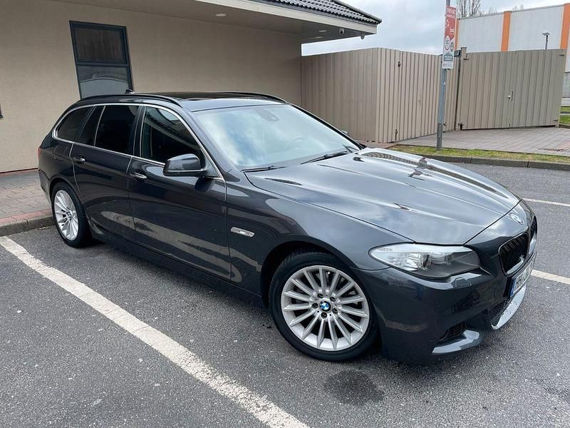 Gebraucht BMW 523 204 PS (150 kW) 2011 Grau Kombi