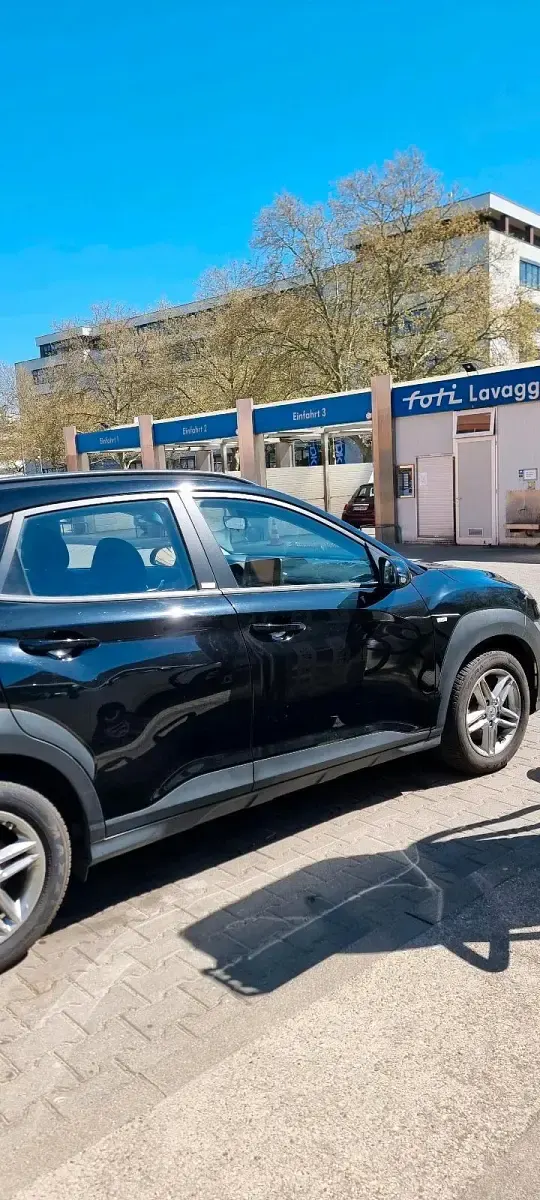 Gebraucht Hyundai Kona 120 PS (88 kW) 2021 Schwarz SUV
