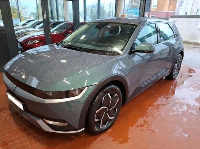 Grün Gebraucht 2021 Hyundai Ioniq 6 Dynamiq Limousine | 23.990 € (Superpreis) - Bild 1/4