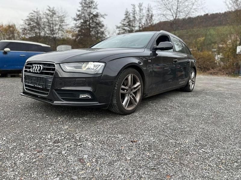 Grau Gebraucht 2014 Audi A4 S-Line Kombi | 8.999 € (Superpreis) - Bild 1/4