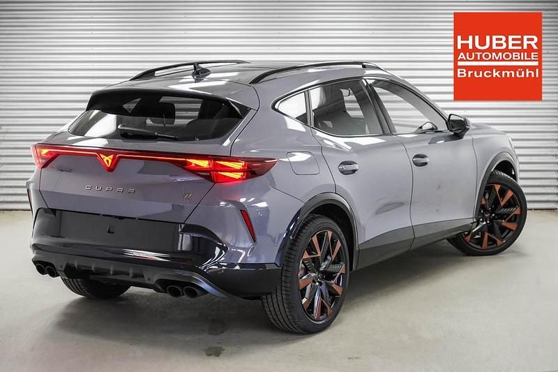 Neu Cupra Formentor VZ 333 PS (244 kW) 2025 Graphene grau metallic (r6) SUV