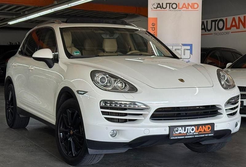 Gebraucht Porsche Cayenne 245 PS (180 kW) 2011 Sandweiss SUV