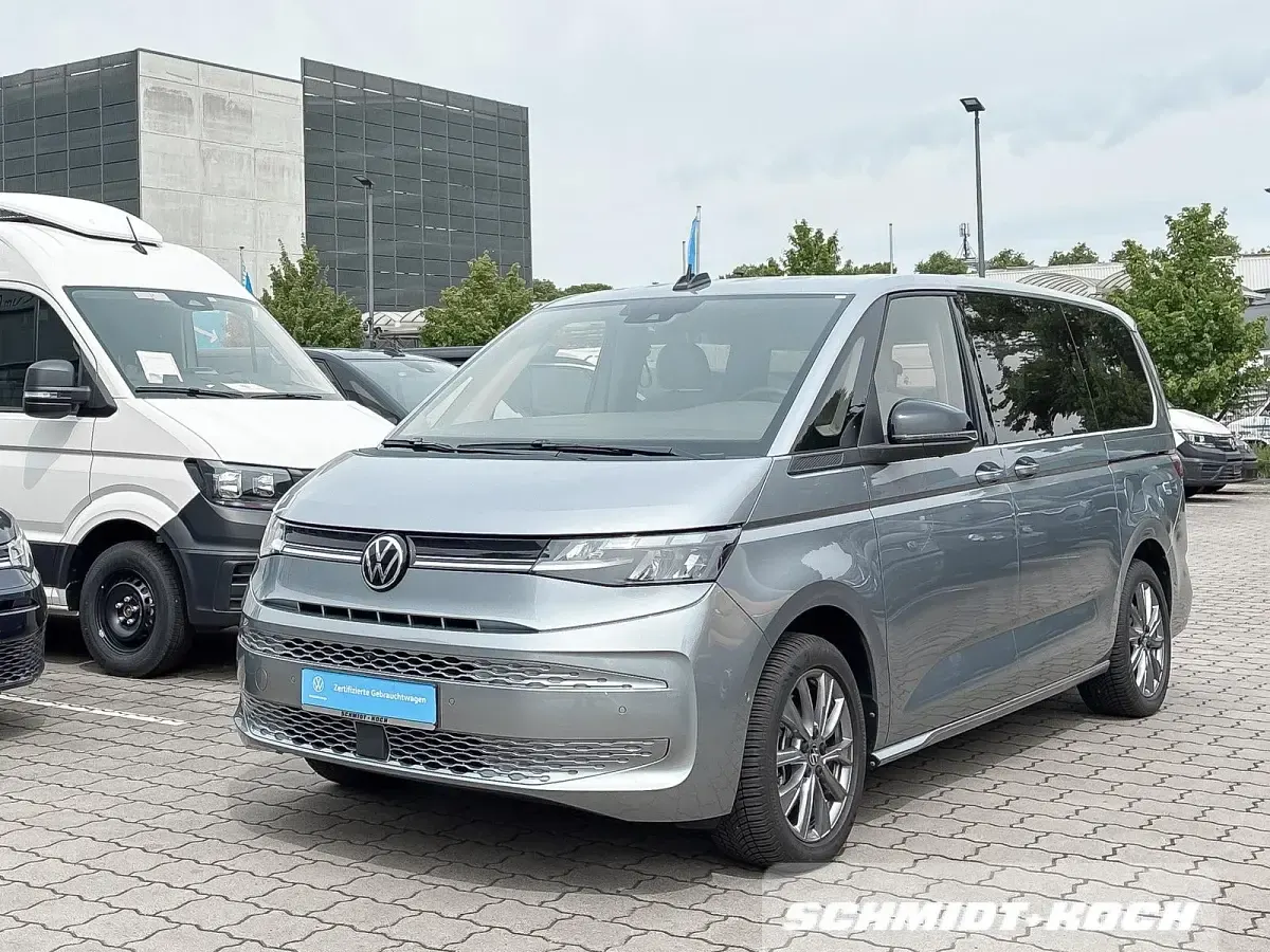Gebraucht VW Multivan Life 245 PS (180 kW) 2025 Monosilber (silber) Van / Kleinbus