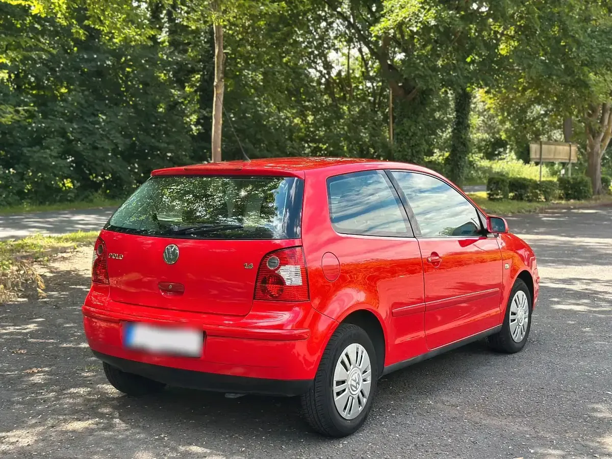 Gebraucht VW Polo 75 PS (55 kW) 2002 Rot Kleinwagen