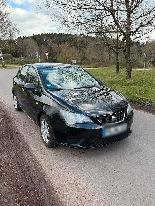 Gebraucht Seat Ibiza 60 PS (44 kW) 2013 Schwarz Kleinwagen