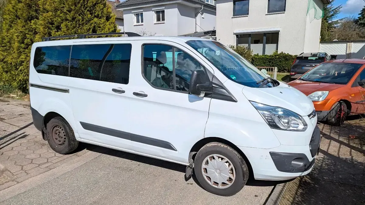 Usata Ford Transit Custom 101 CV (74 kW) 2016 Bianco Monovolume