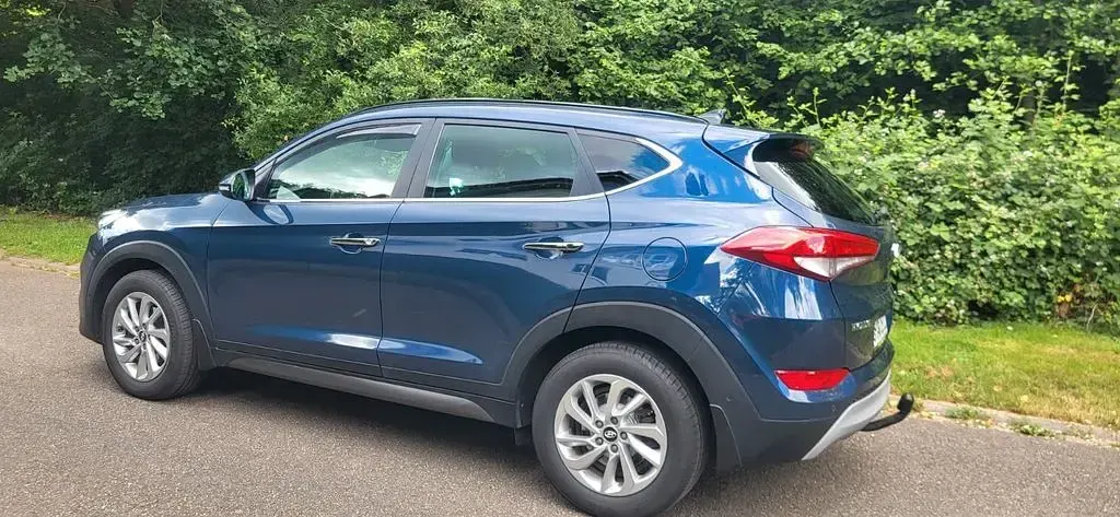 Gebraucht Hyundai Tucson Style 185 PS (136 kW) 2016 Blau SUV