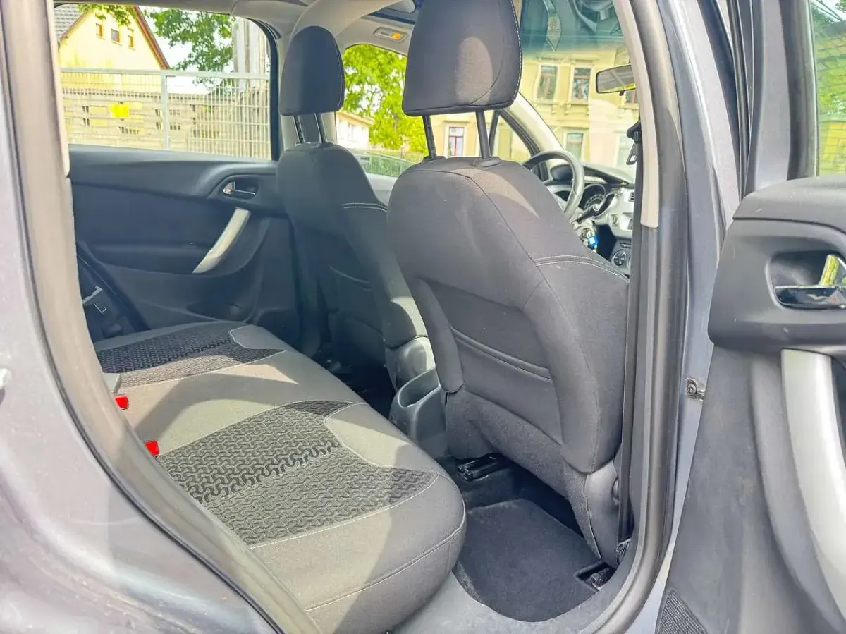 Usata Citroën C3 Tendance 95 CV (69 kW) 2010 Grigio Utilitaria