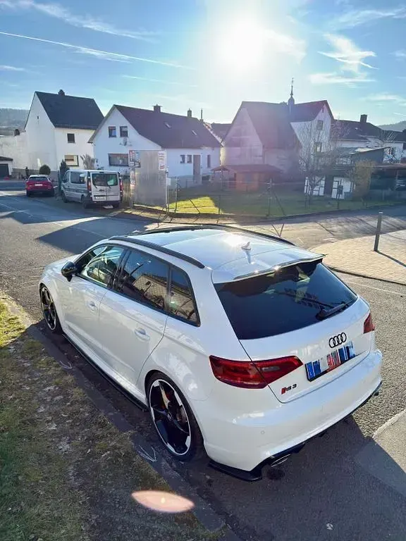 Gebraucht Audi RS3 Sport 367 PS (269 kW) 2016 Weiß Limousine