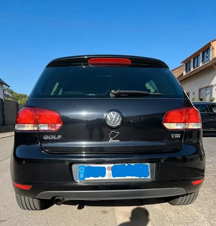 Gebraucht VW Golf VII Match 105 PS (77 kW) 2012 Schwarz Limousine