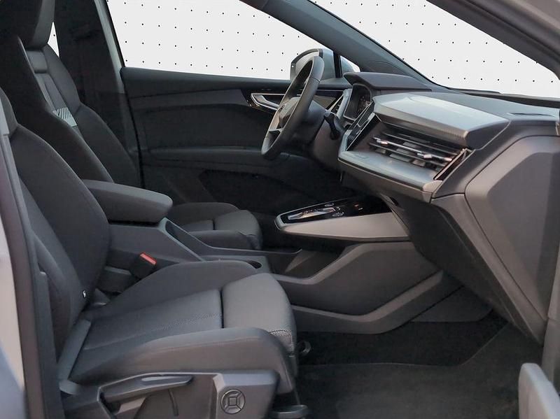 Gebraucht Audi Q4 e-tron Advanced 210 kW (286 PS) 2025 Florettsilber metallic SUV