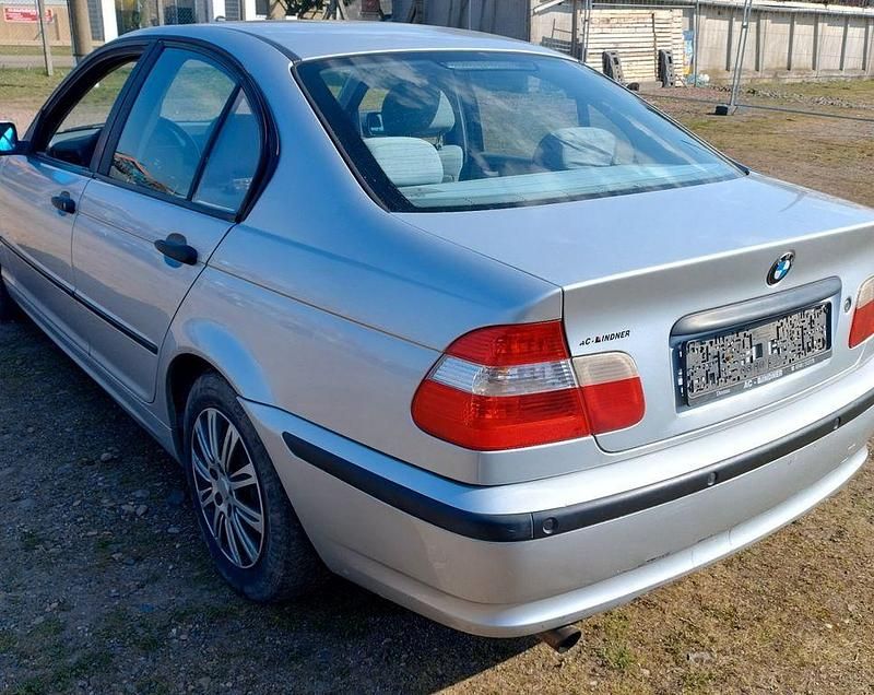 Gebraucht BMW 316 Exclusive 116 PS (85 kW) 2002 Silber Limousine