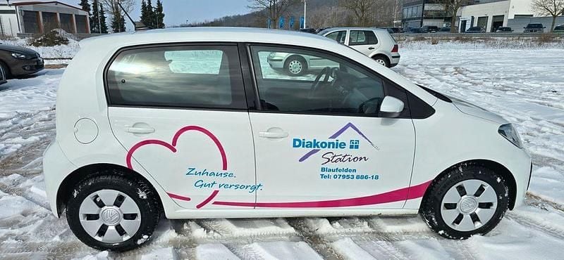 Gebraucht VW e-up! Style 61 kW (83 PS) 2021 Weiß Kleinwagen