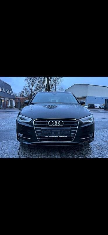 Gebraucht Audi A3 Premium 180 PS (132 kW) 2012 Schwarz Kleinwagen