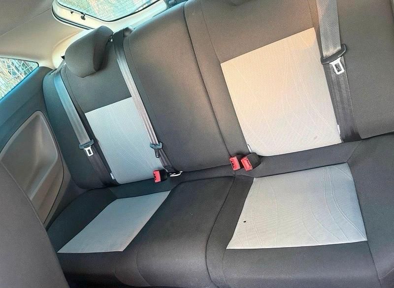 Gebraucht Seat Ibiza 69 PS (50 kW) 2015 Weiß Kleinwagen