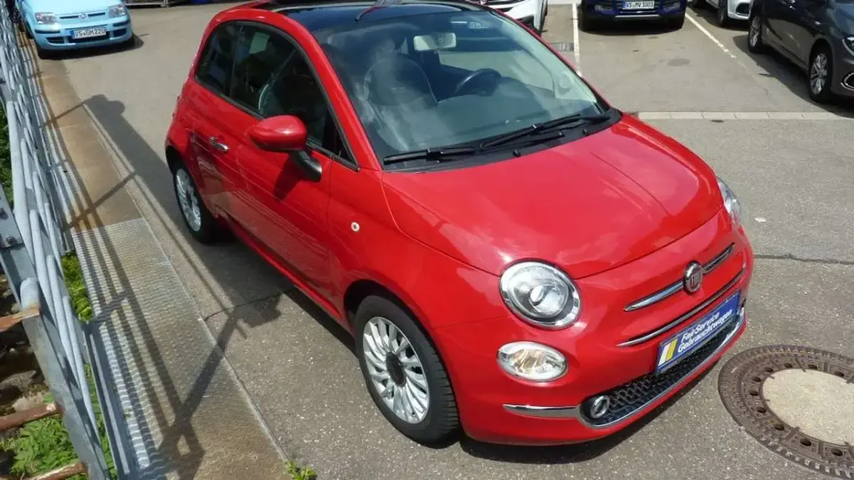 Gebraucht Fiat 500 Lounge 69 PS (50 kW) 2017 Passione rot Kleinwagen