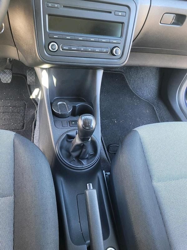 Gebraucht Skoda Fabia 86 PS (63 kW) 2014 Blau Kleinwagen