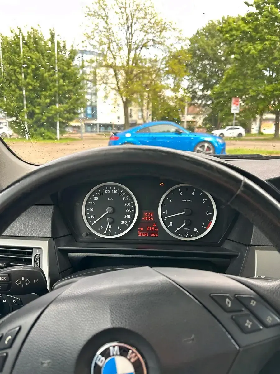 Gebraucht BMW 523 190 PS (139 kW) 2026 Schwarz Kombi