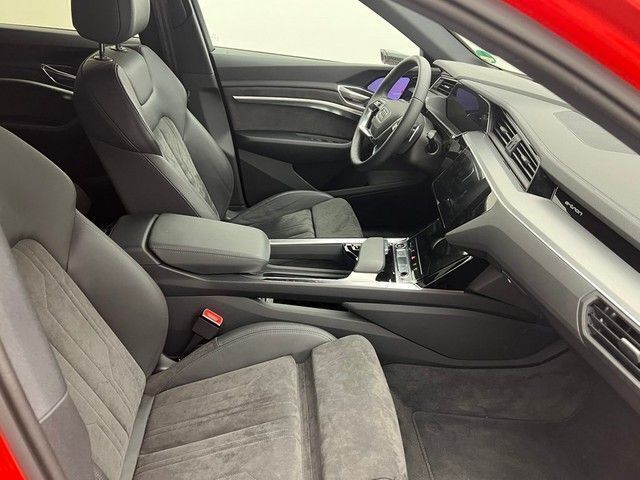 Gebraucht Audi e-tron Sportback Advanced 300 kW (408 PS) 2020 Catalunyarot metallic SUV