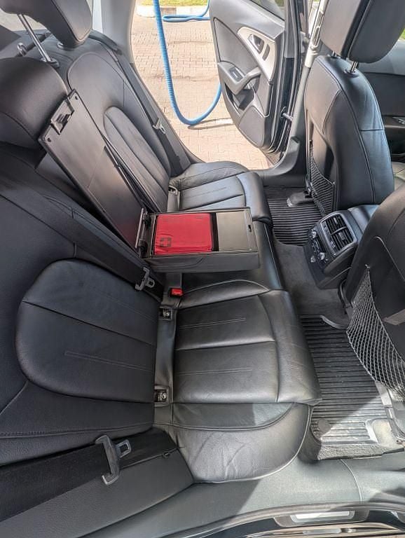 Gebraucht Audi A6 Ambiente 190 PS (139 kW) 2016 Schwarz Kombi