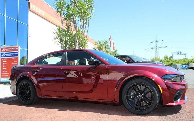 Neu Dodge Charger 492 PS (361 kW) 2025 Rot Limousine