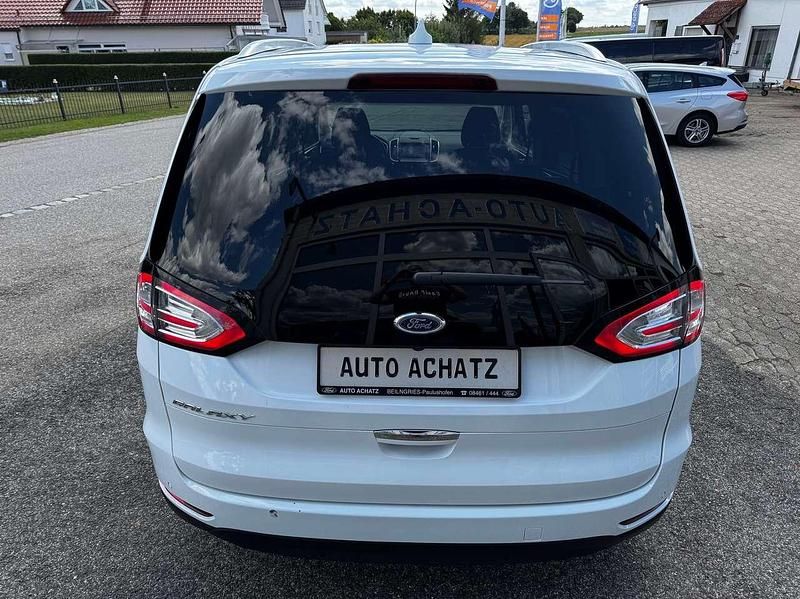 Gebraucht Ford Galaxy Titanium 165 PS (121 kW) 2020 Frostweiß Van / Kleinbus
