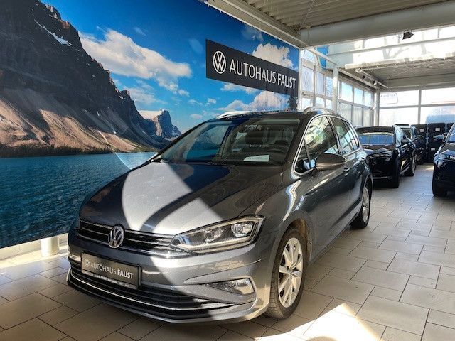 Gebraucht VW Golf Sportsvan Highline 131 PS (96 kW) 2018 Grau metallic Van / Kleinbus