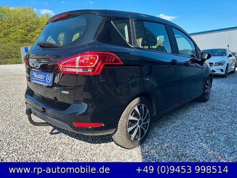 Second-hand Ford B-MAX Trend 101 CP (74 kW) 2017 Negru Monovolum