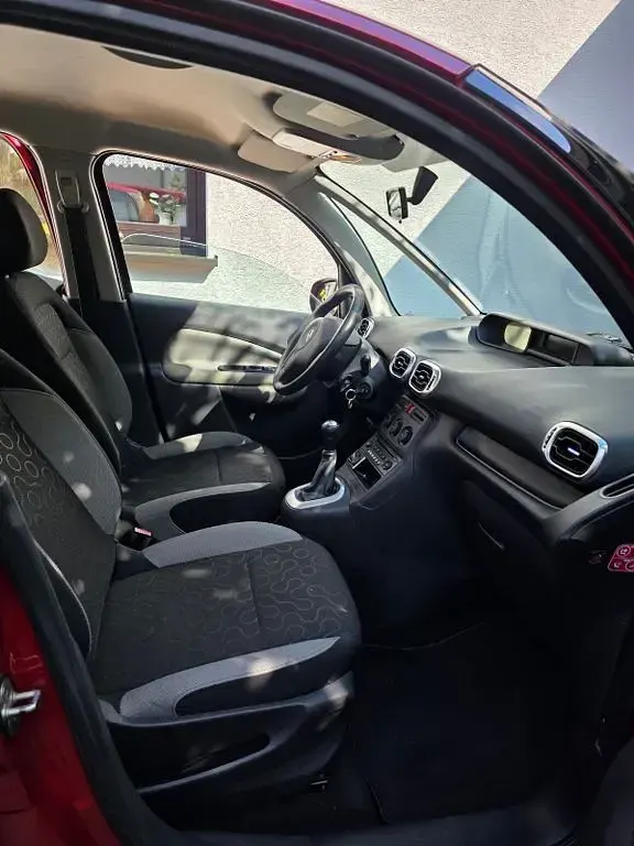 Gebraucht Citroën C3 Picasso Attraction 95 PS (69 kW) 2012 Rot Van / Kleinbus