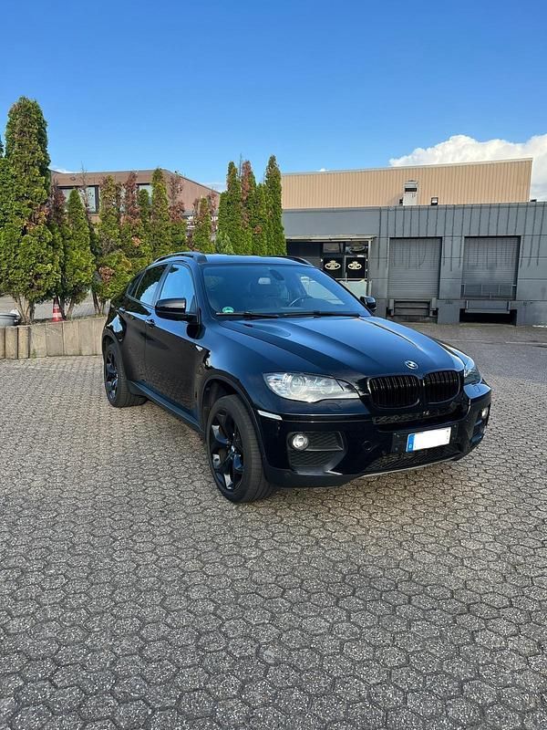 Schwarz Gebraucht 2014 BMW X6 SUV | 25.000 € - Bild 1/4