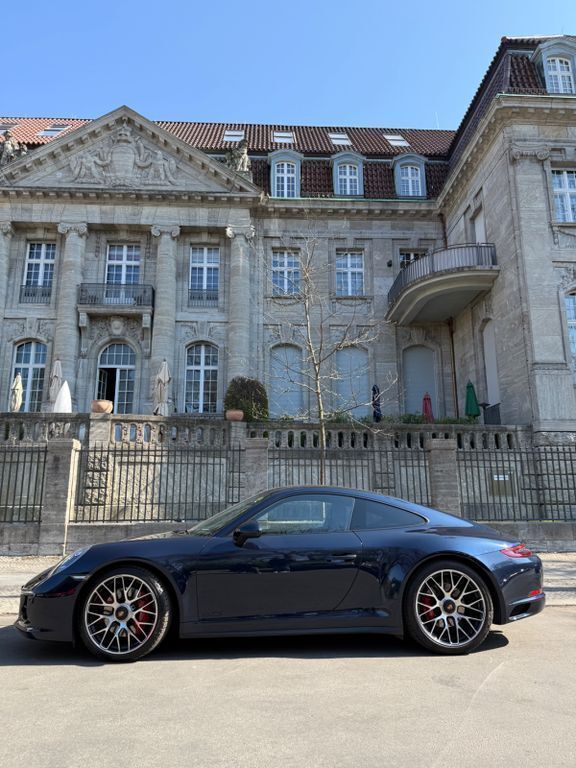 Blau Gebraucht 2019 Porsche 911 Carrera 4 GTS Coupé | 119.500 € (Superpreis) - Bild 1/4