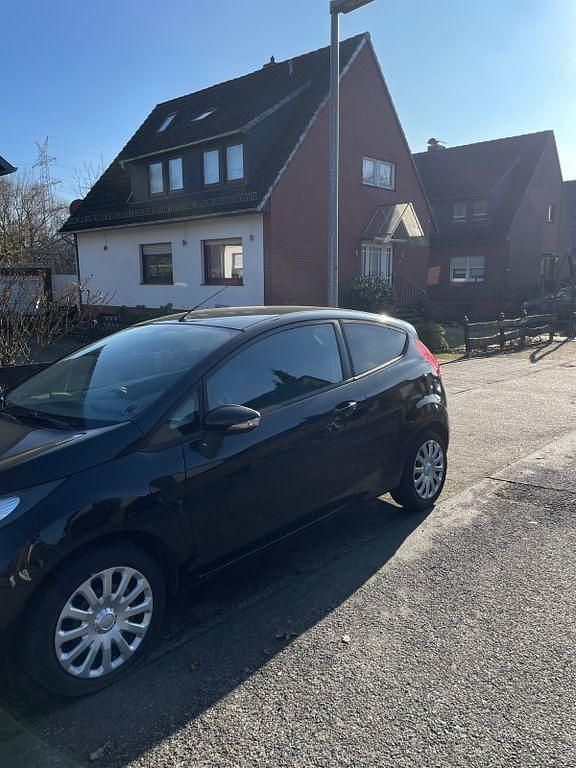 Gebraucht Ford Fiesta Trend 60 PS (44 kW) 2009 Schwarz Kleinwagen
