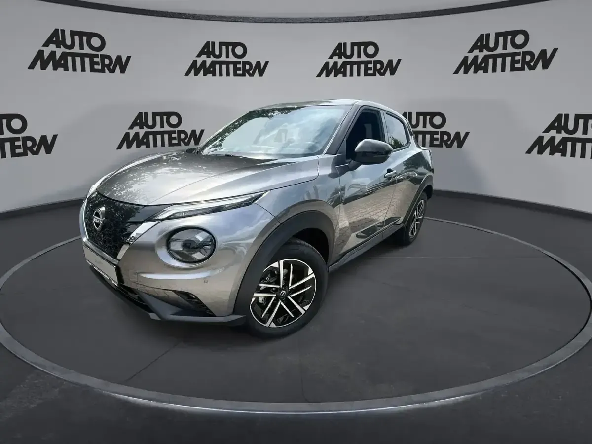 Neu Nissan Juke N-Connecta 143 PS (105 kW) 2026 Grau SUV