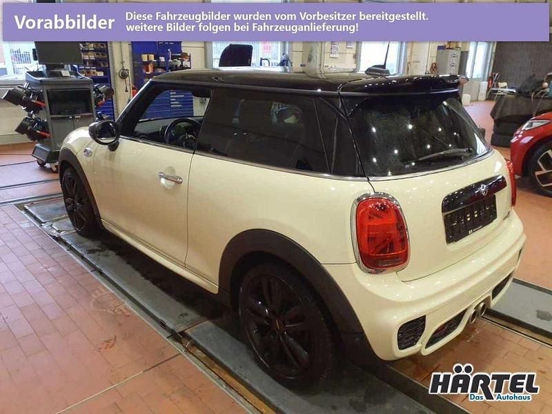 Gebraucht Mini Cooper S 192 PS (141 kW) 2020 Pepper white, solid Kleinwagen
