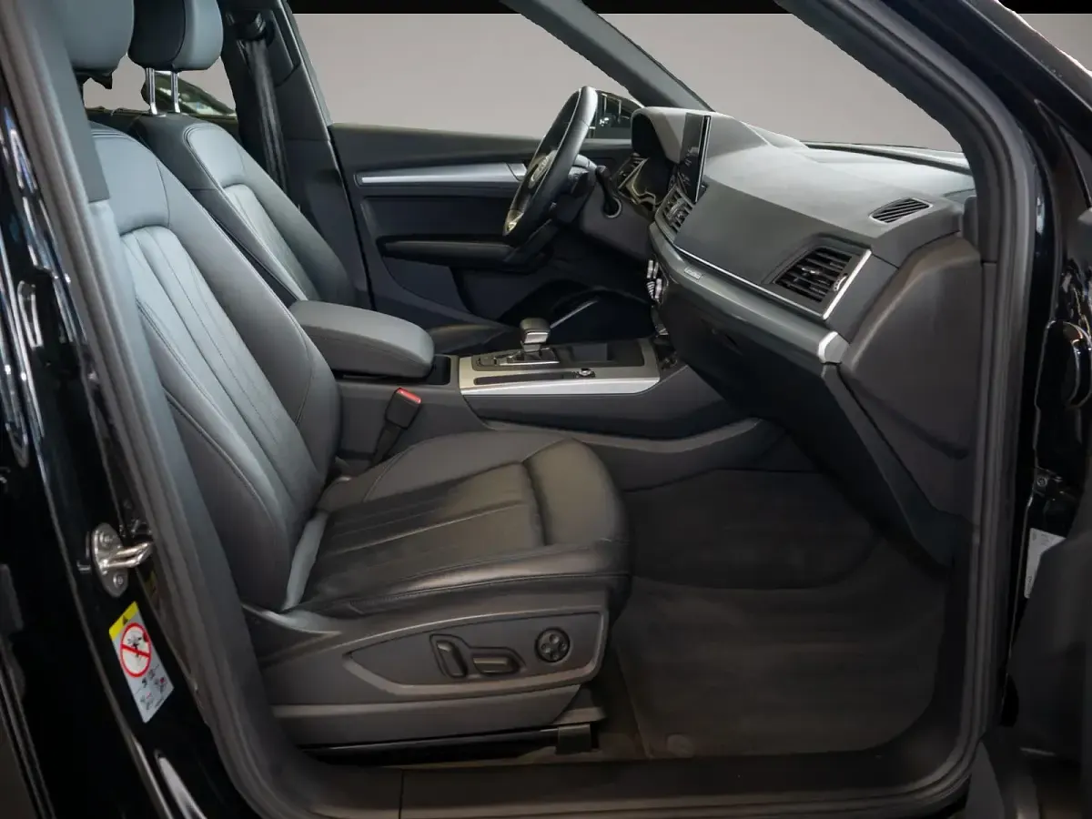 Gebraucht Audi Q5 204 PS (150 kW) 2022 Manufacturer SUV
