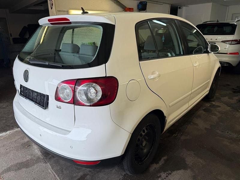Gebraucht VW Golf Plus Cross Comfortline 116 PS (85 kW) 2006 Weiß Van / Kleinbus