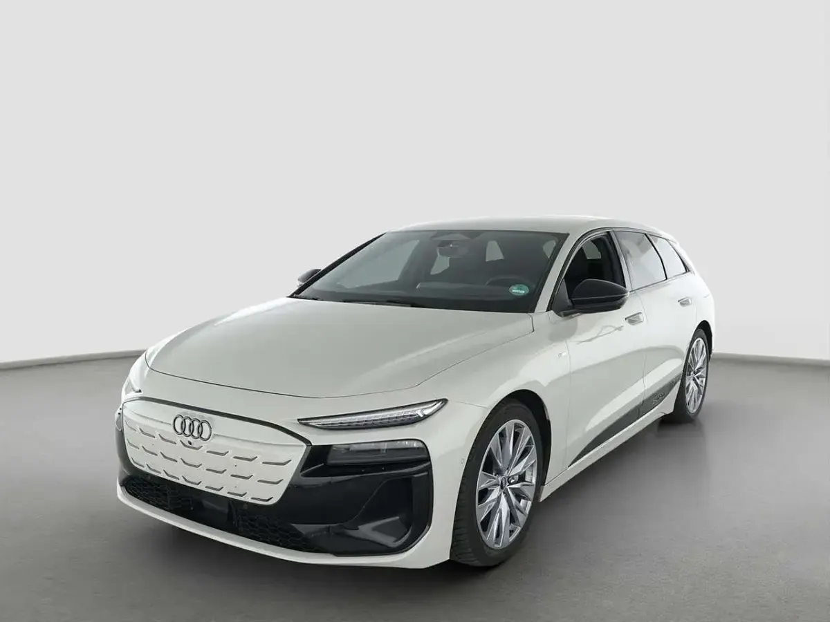 Gebraucht Audi A6 e-tron Performance 269 kW (367 PS) 2025 Siambeige metallic Kombi