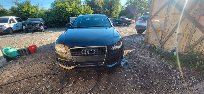 Grau Gebraucht 2011 Audi A4 S-Line Kombi | 4.900 € - Bild 1/4
