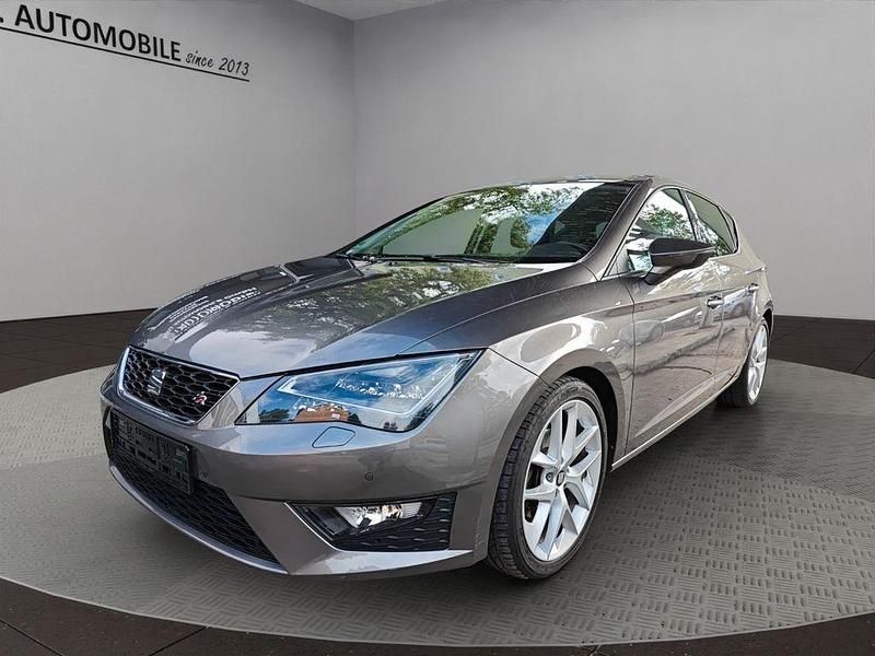 Grau Gebraucht 2016 Seat Leon FR Limousine | 12.990 € (Guter Preis) - Bild 1/4