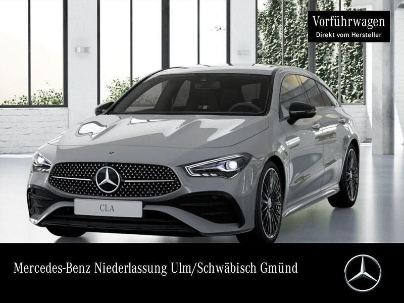 Grau Gebraucht 2025 Mercedes CLA200 AMG Limousine | 40.590 € (Teuer) - Bild 1/4