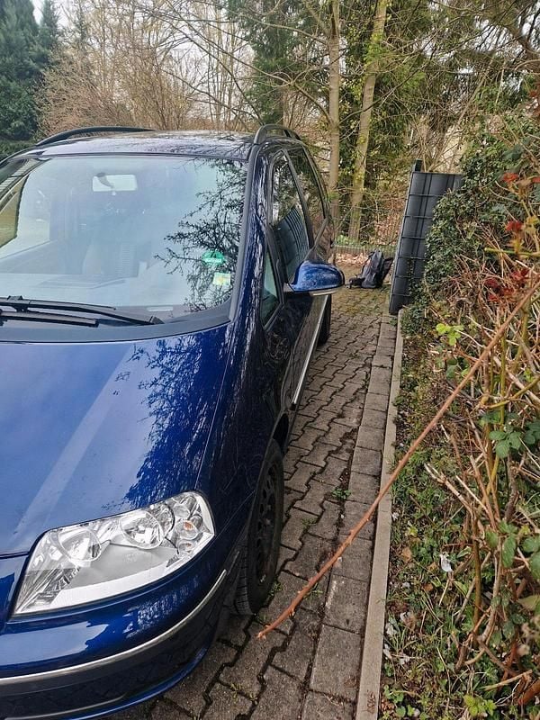 Gebraucht VW Sharan United 140 PS (102 kW) 2008 Blau Van / Kleinbus