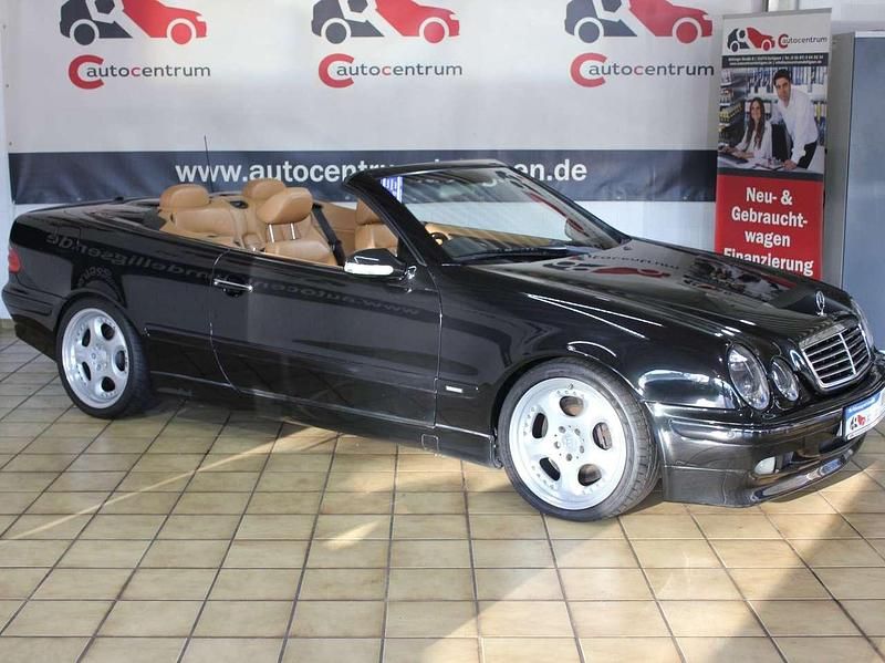 Gebraucht Mercedes CLK430 Elegance 279 PS (205 kW) 2001 Obsidianschwarz metallic Cabrio