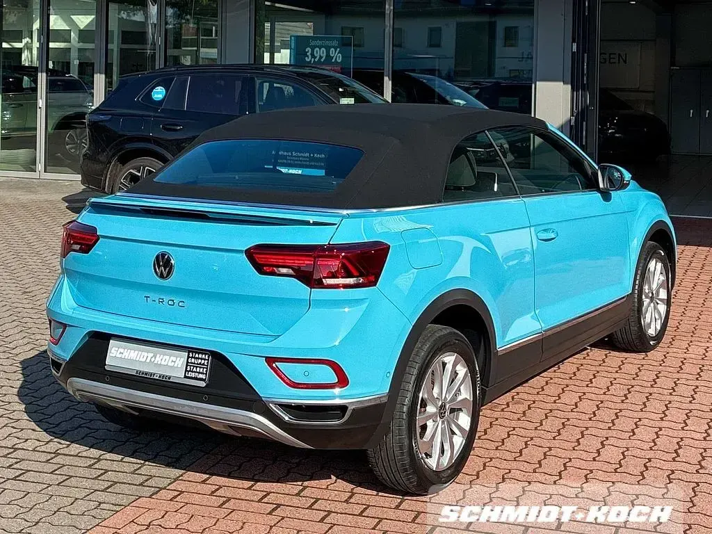 Gebraucht VW T-Roc Cabriolet Style 110 PS (80 kW) 2023 Blau Cabrio