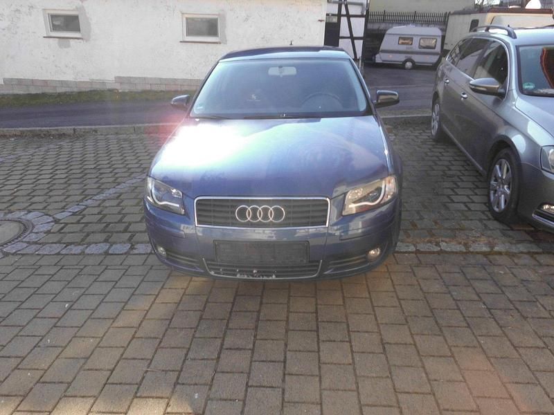 Gebraucht Audi A3 S-Line 102 PS (75 kW) 2003 Blau Kleinwagen