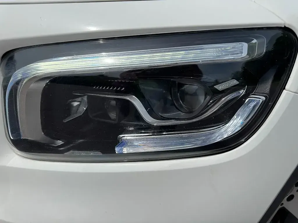 Gebraucht Mercedes GLB220 190 PS (139 kW) 2020 Weiß SUV
