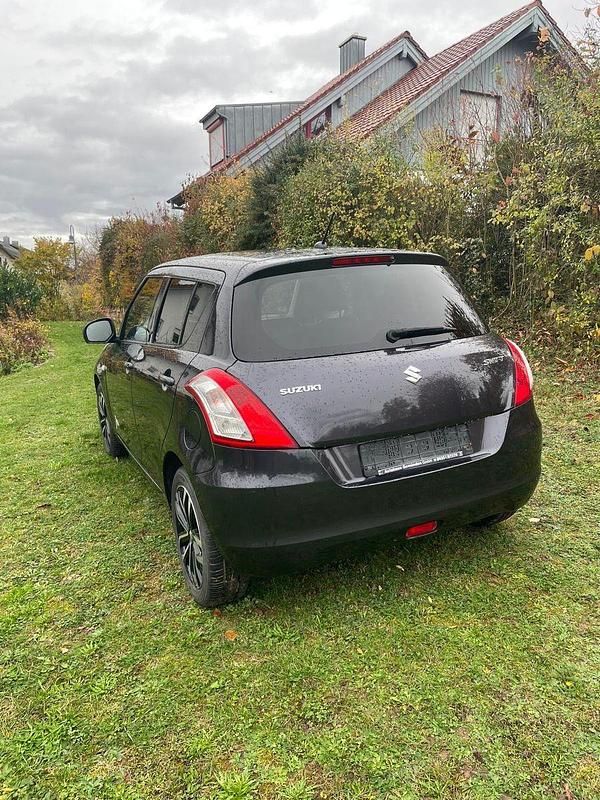 Gebraucht Suzuki Swift X-TRA 94 PS (69 kW) 2015 Kleinwagen