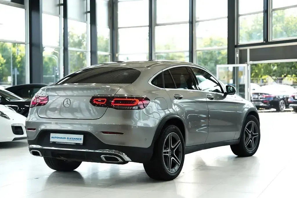 Gebraucht Mercedes GLC200 AMG line 197 PS (144 kW) 2019 Silber SUV