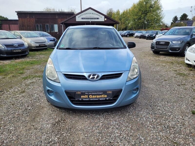 Gebraucht Hyundai i20 Classic 77 PS (56 kW) 2009 Blau Kleinwagen